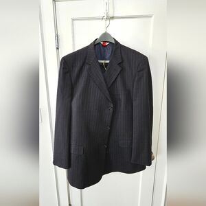 Sophisticated Black Pinstripe Men's Suit